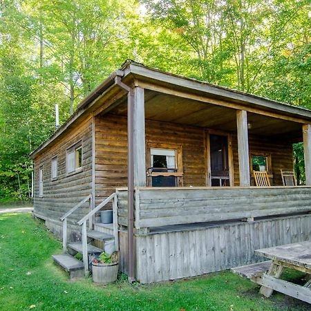 Mountain Lake Cottages Westmore Exterior photo