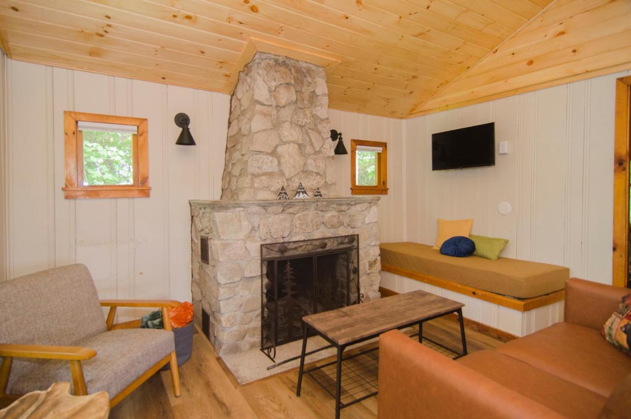Mountain Lake Cottages Westmore Exterior photo