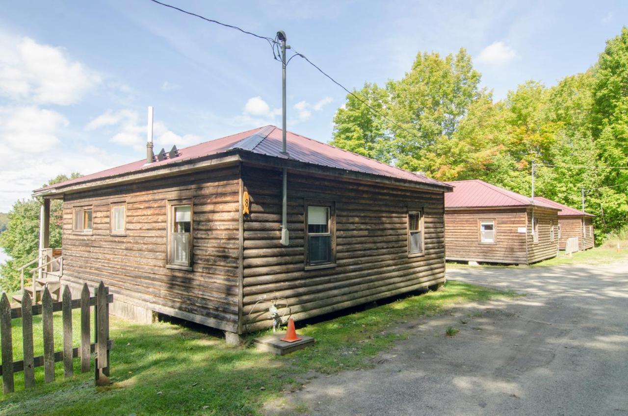 Mountain Lake Cottages Westmore Exterior photo